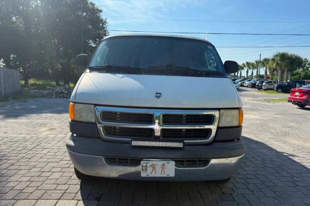 1998 Dodge Ram Van 3500 photo 1