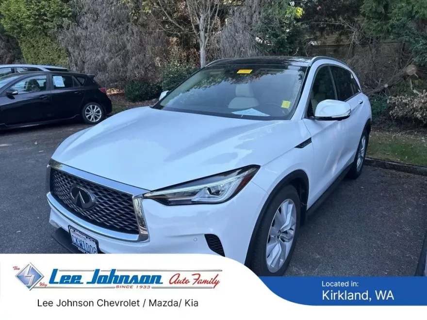 2019 Infiniti QX50 Essential AWD photo 1
