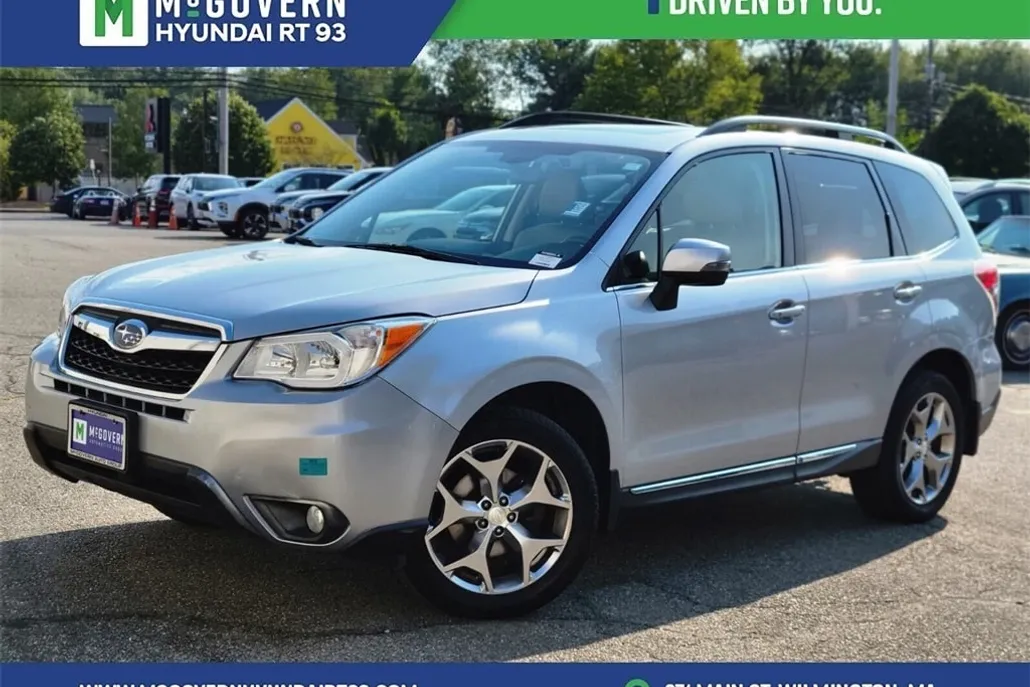 2015 Subaru Forester 2.5i Touring photo 1