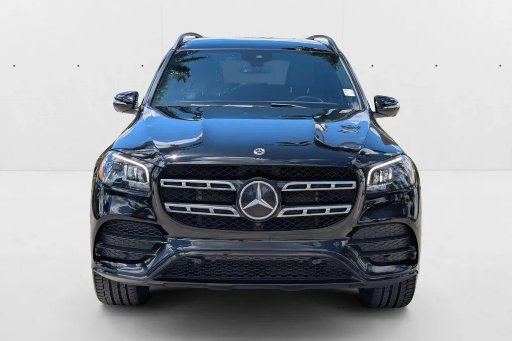2023 Mercedes Benz GLS 450 4MATIC photo 1