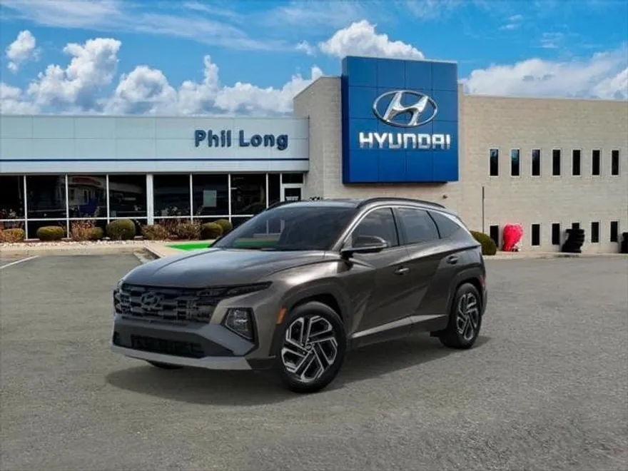 2025 Hyundai Tucson Hybrid Limited photo 1