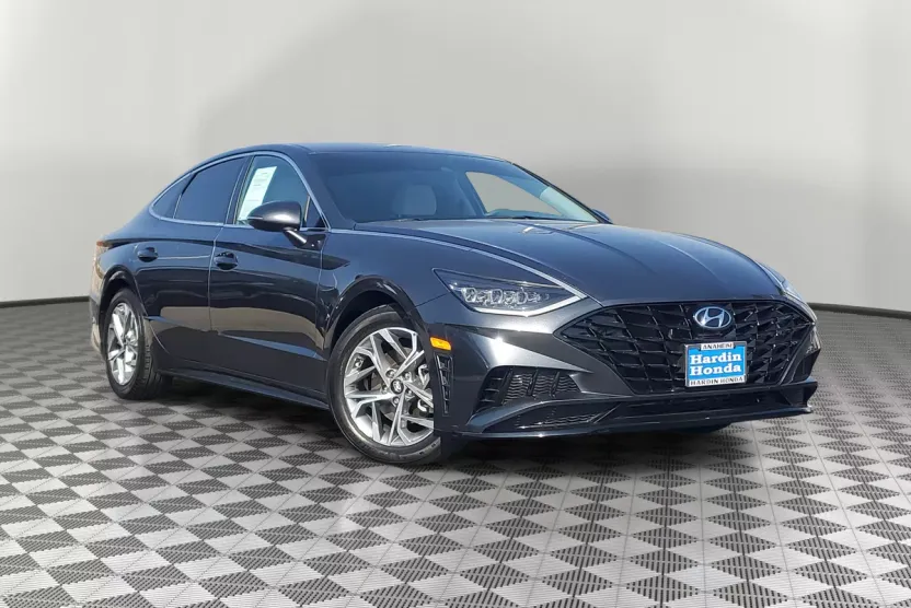 2023 Hyundai Sonata SEL photo 1