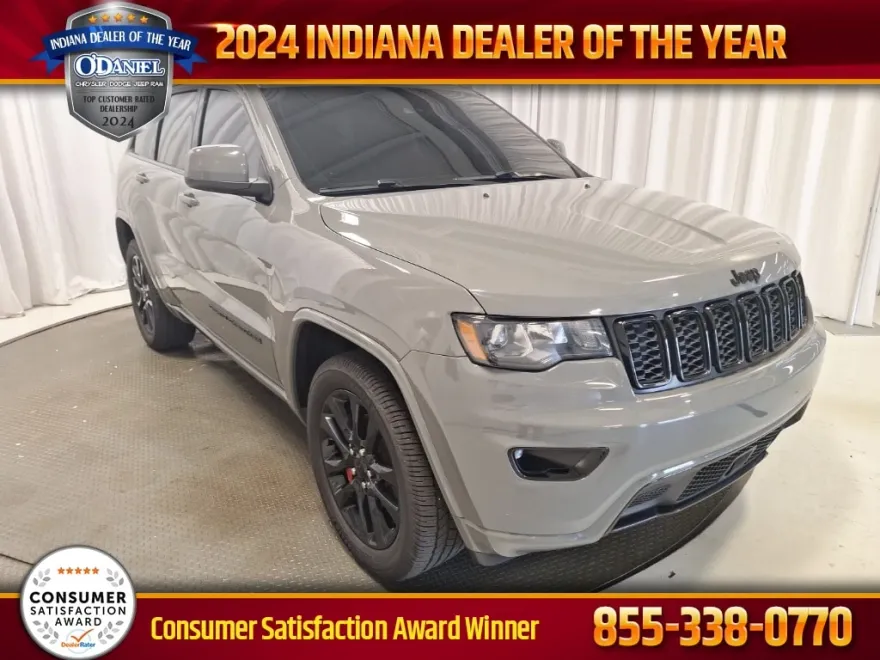 2020 Jeep Grand Cherokee Laredo photo 1