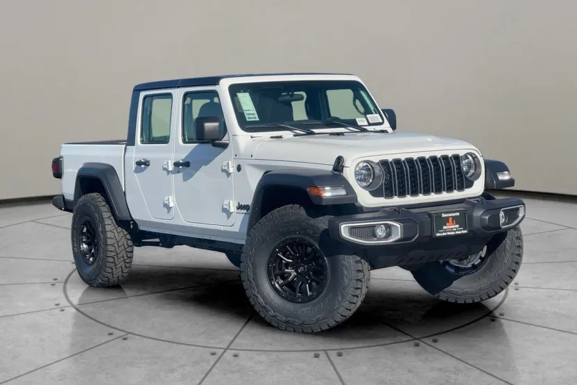 2025 Jeep Gladiator Sport photo 1