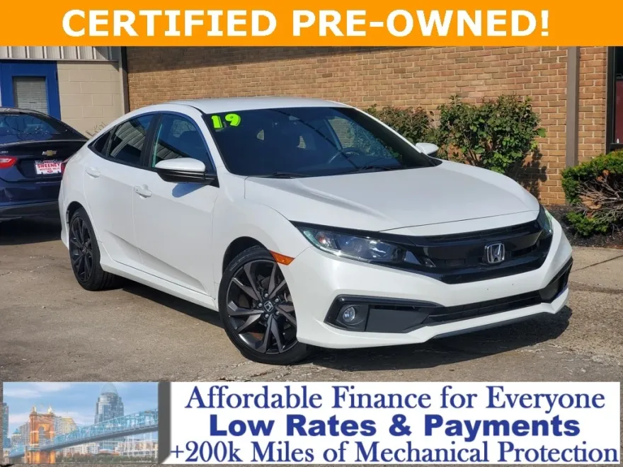 2019 Honda Civic Sport photo 1