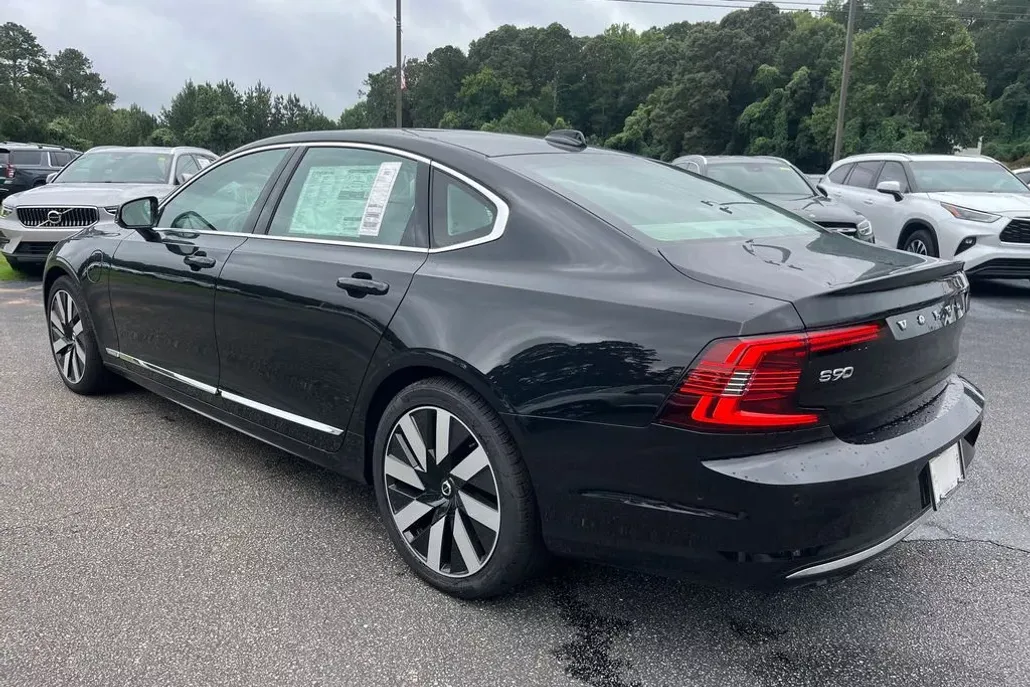 2024 Volvo S90 Recharge Ultimate photo 1