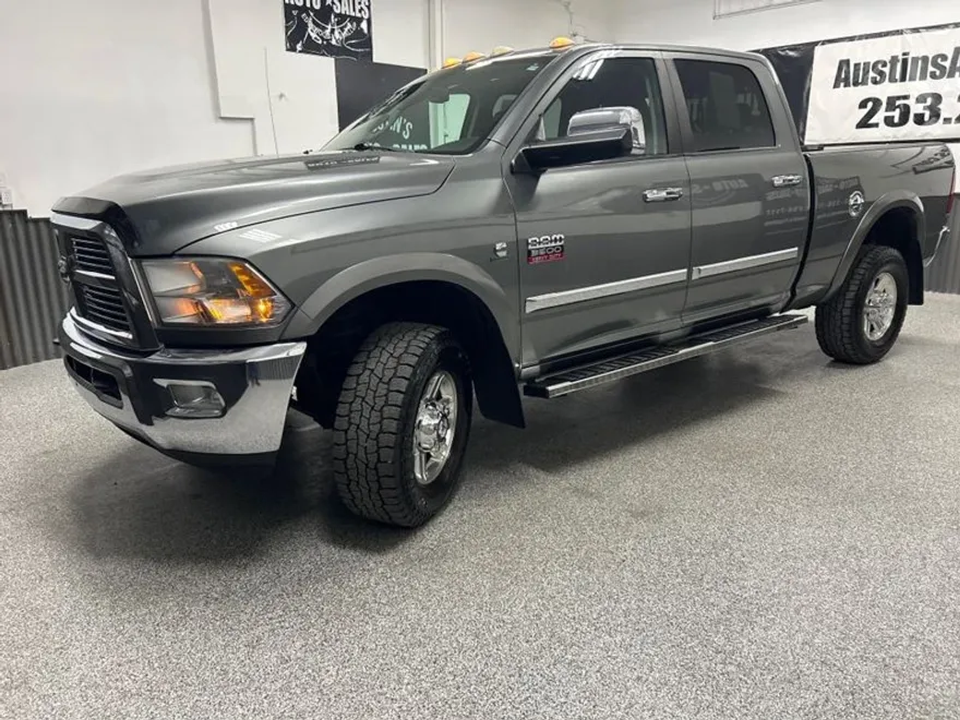 2010 Dodge Ram 3500 Laramie photo 1