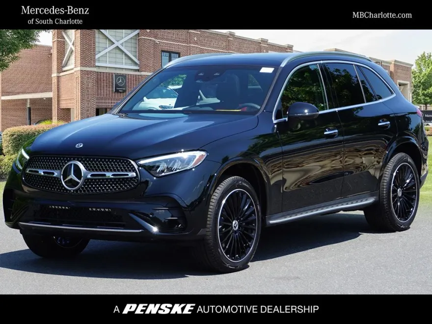 2025 Mercedes Benz GLC 300 4MATIC photo 1