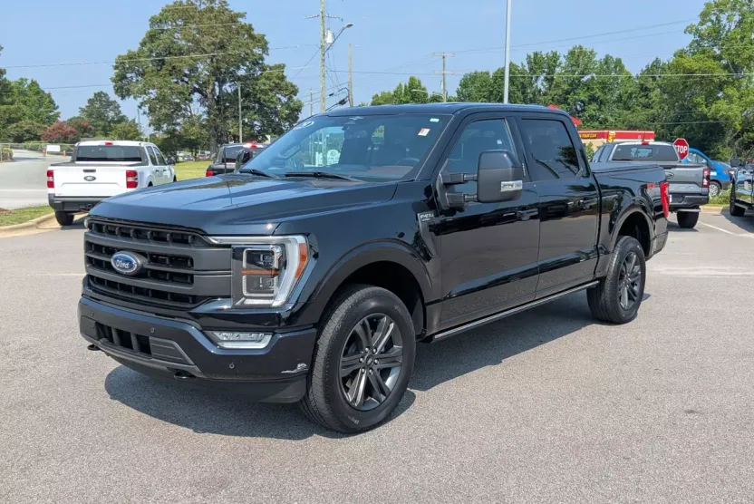 2023 Ford F-150 Lariat photo 1