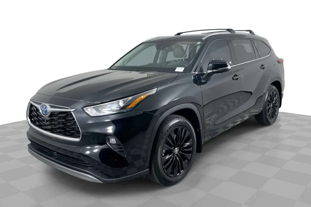 2024 Toyota Highlander Hybrid Platinum photo 1