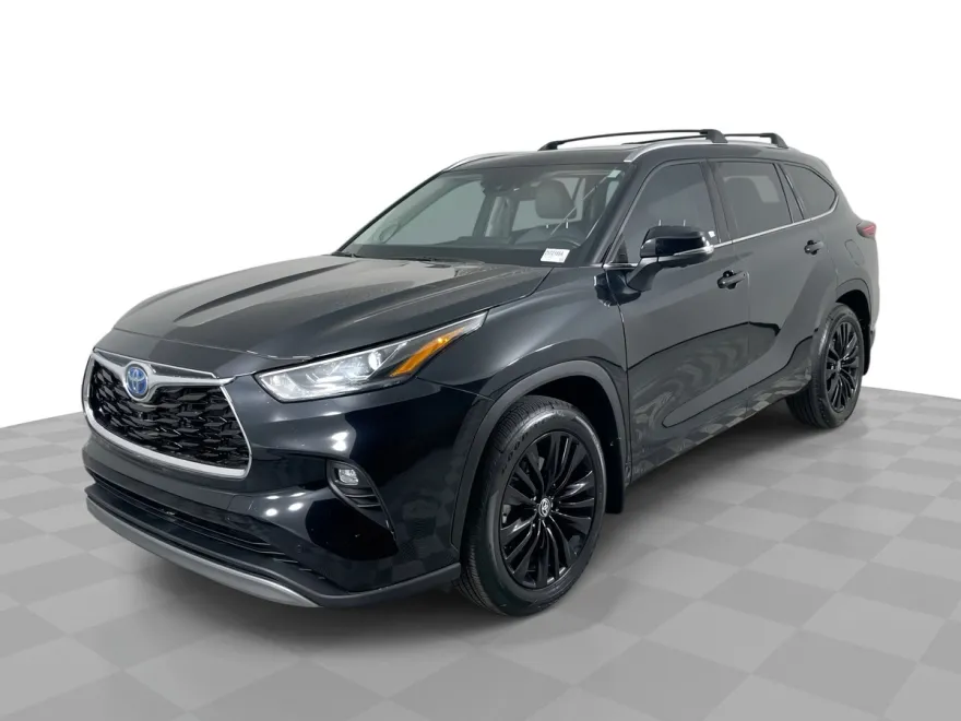 2024 Toyota Highlander Hybrid Platinum photo 1