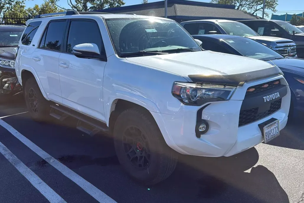 2021 Toyota 4Runner SR5 Premium photo 1