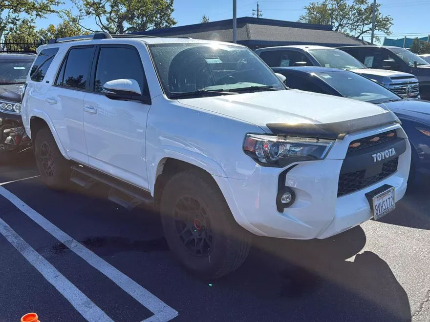 2021 Toyota 4Runner SR5 Premium photo 1