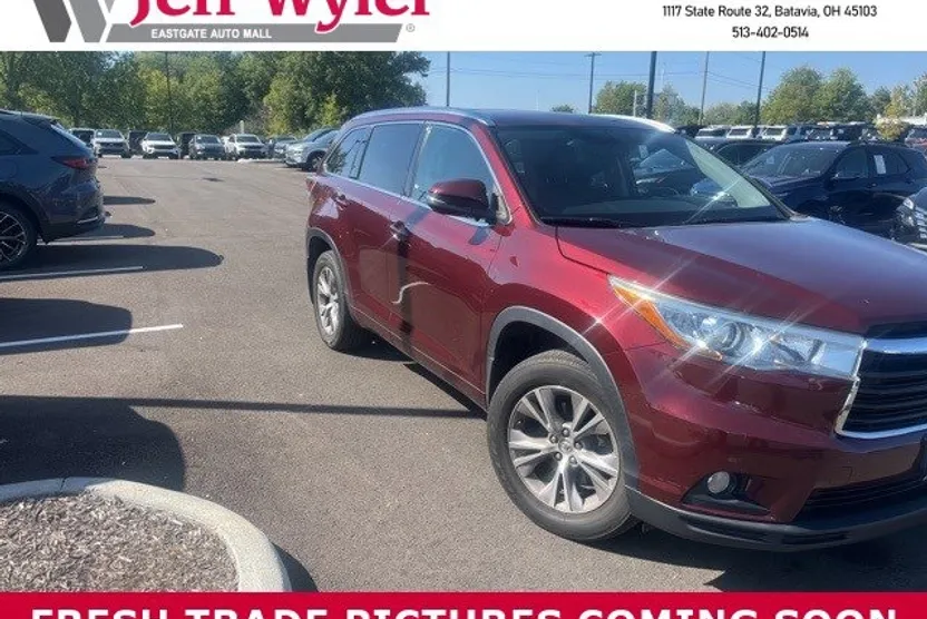 2015 Toyota Highlander XLE photo 1