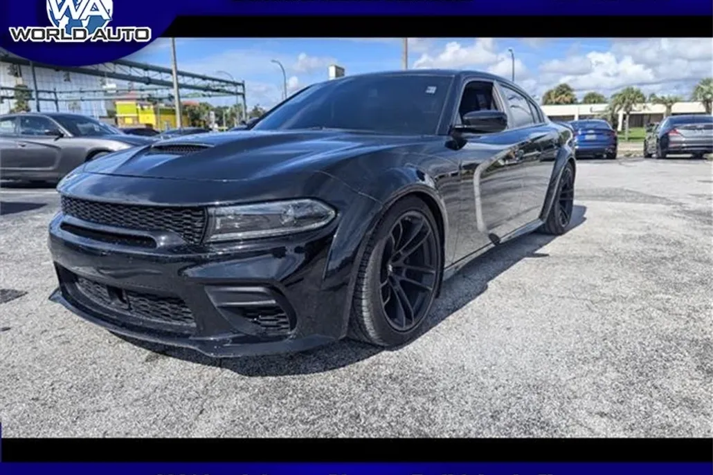2022 Dodge Charger R/T Scat Pack Widebody photo 1