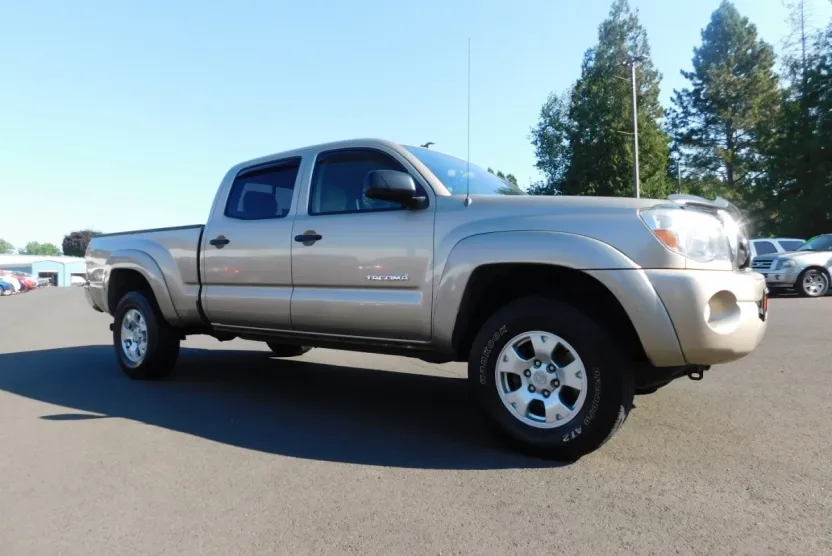 2008 Toyota Tacoma PreRunner photo 1