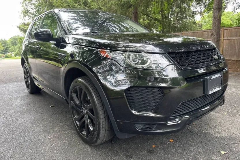 2018 Land Rover Discovery Sport HSE photo 1