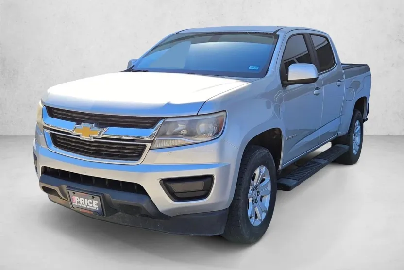 2017 Chevrolet Colorado LT photo 1