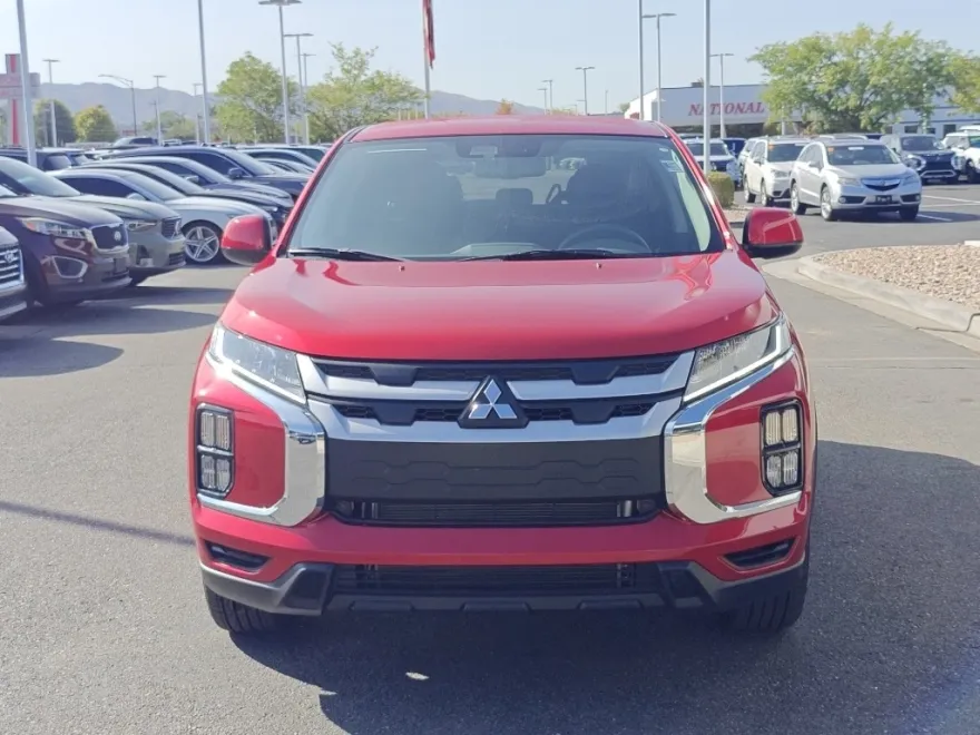 2025 Mitsubishi Outlander Sport ES SE LE photo 1