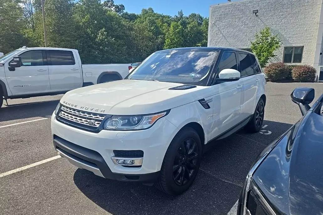 2016 Land Rover Range Rover Sport HSE photo 1