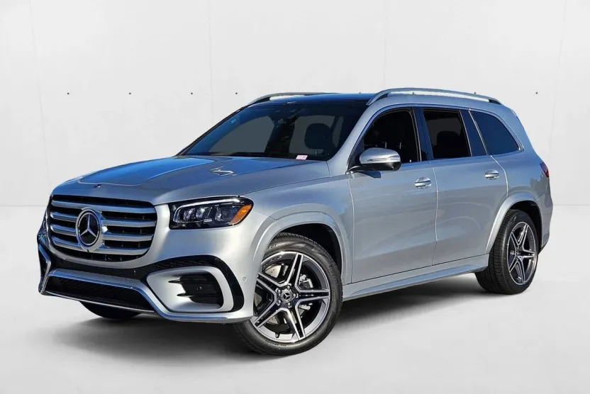2025 Mercedes Benz GLS 450 4MATIC photo 1