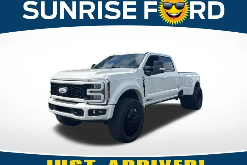 2024 Ford F-450 photo 1