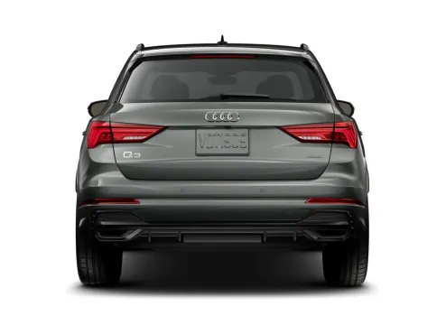2025 Audi Q3 45 TFSI S line Premium photo 4