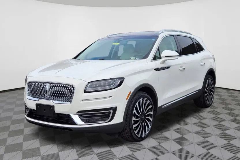 2020 Lincoln Nautilus Black Label photo 1