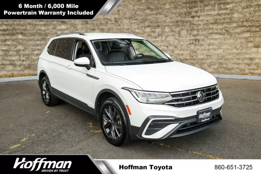 2022 Volkswagen Tiguan SE photo 1