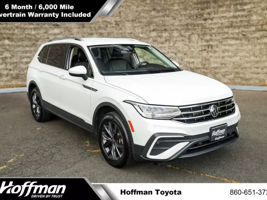 2022 Volkswagen Tiguan SE photo 1