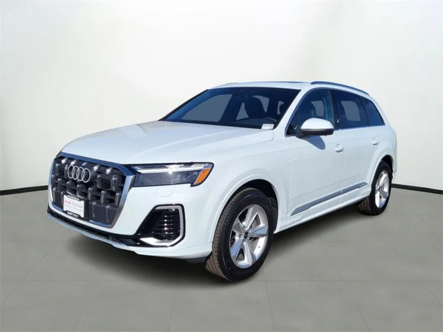 2025 Audi Q7 55 Premium photo 1