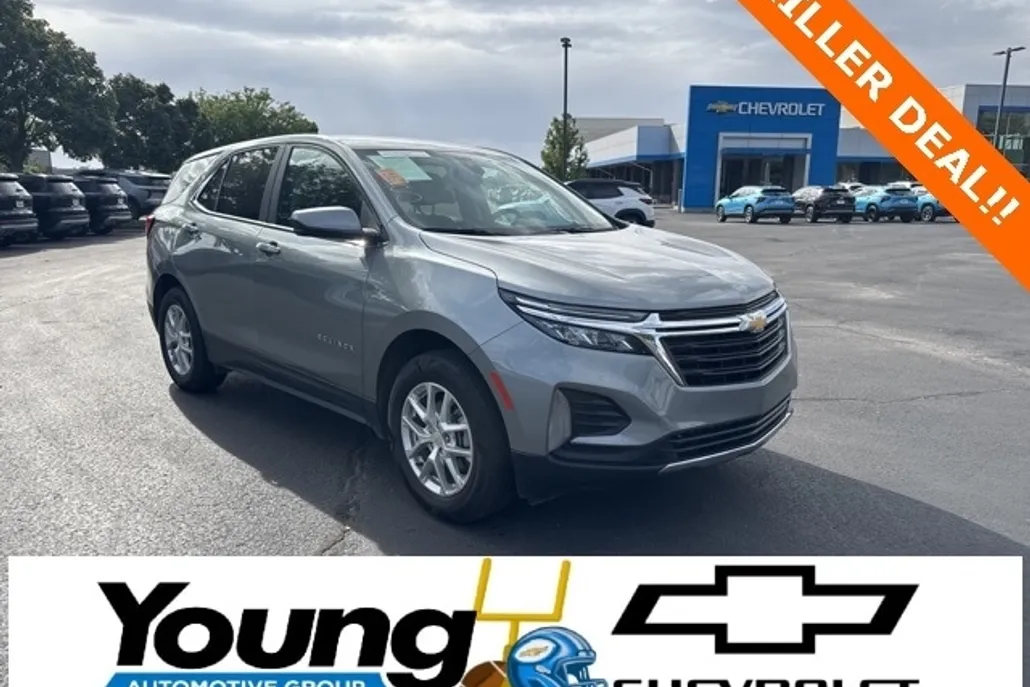 2024 Chevrolet Equinox LT photo 1
