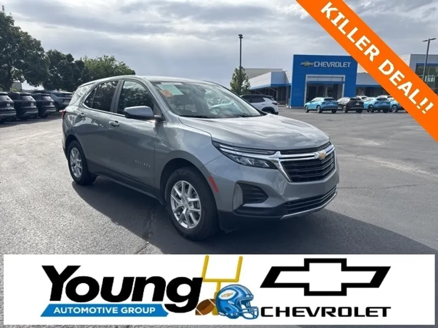 2024 Chevrolet Equinox LT photo 1