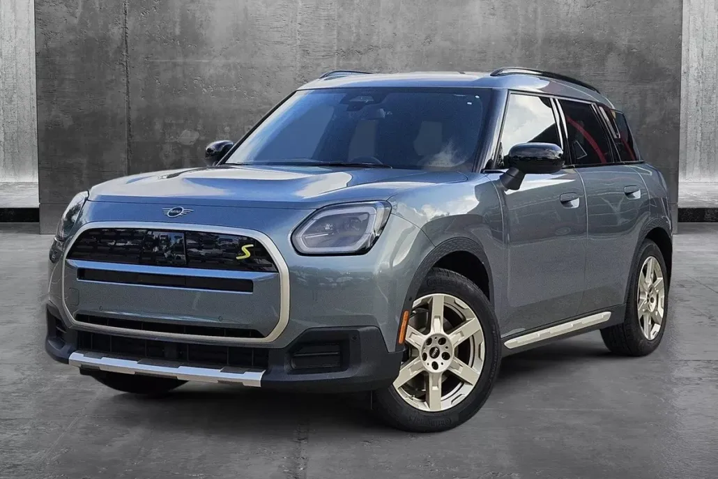 2025 Mini Countryman SE photo 1
