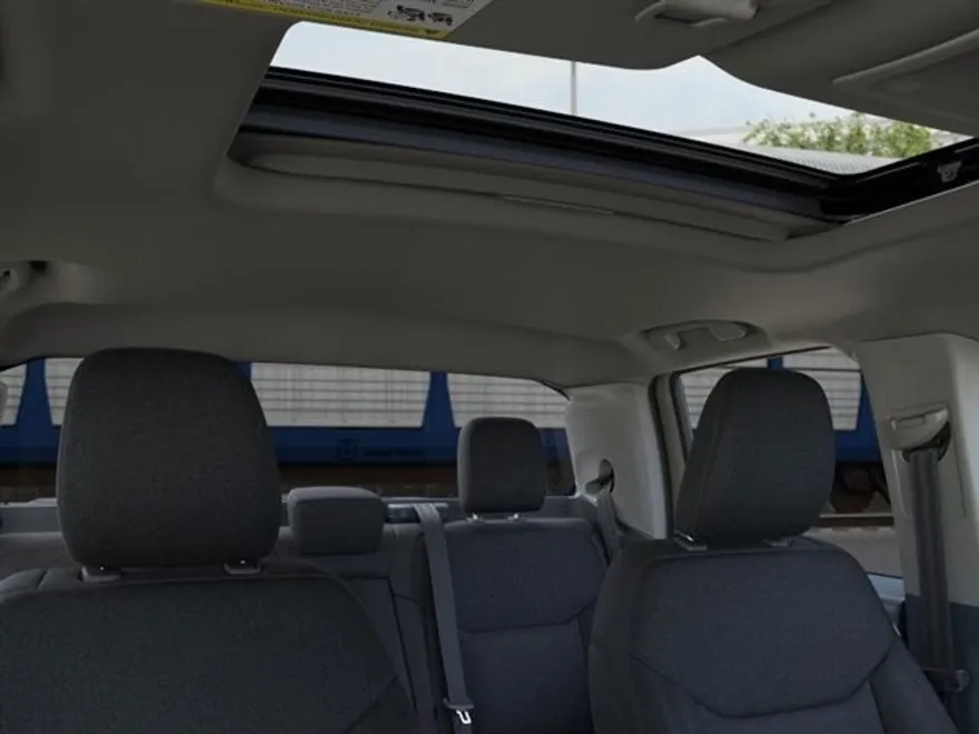 2025 Ford Maverick XLT photo 1