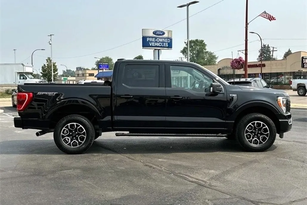 2023 Ford F-150 XLT photo 1