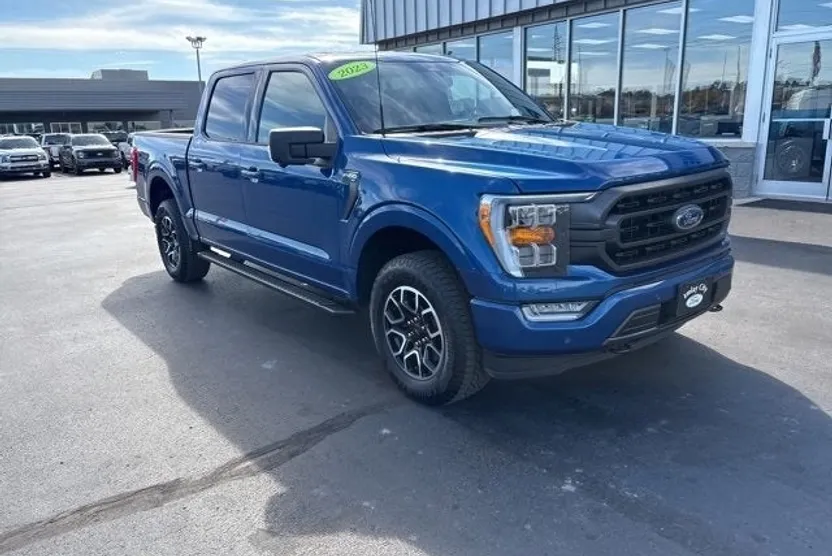 2023 Ford F-150 XLT photo 1
