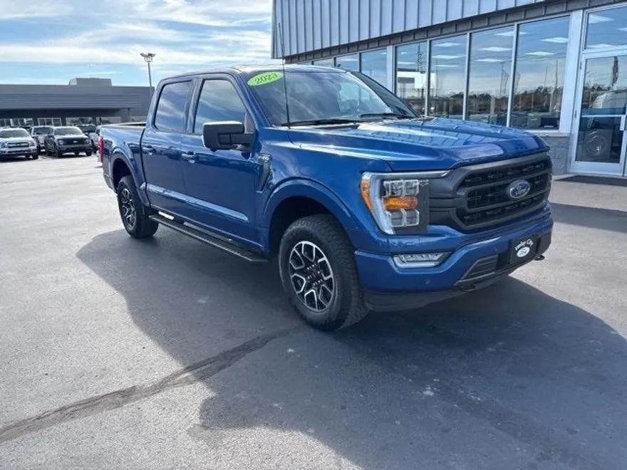 2023 Ford F-150 XLT photo 1