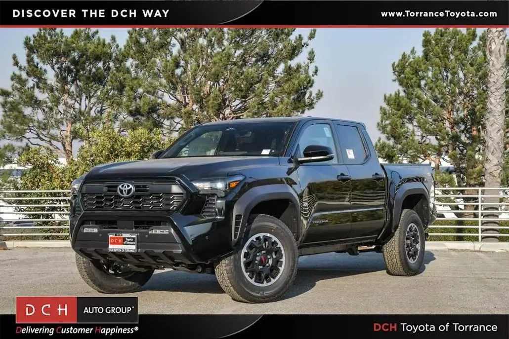 2025 Toyota Tacoma TRD Double Cab photo 1