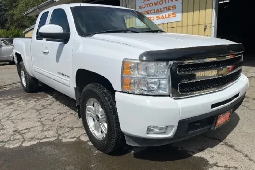 2010 Chevrolet Silverado 1500 LTZ photo 1