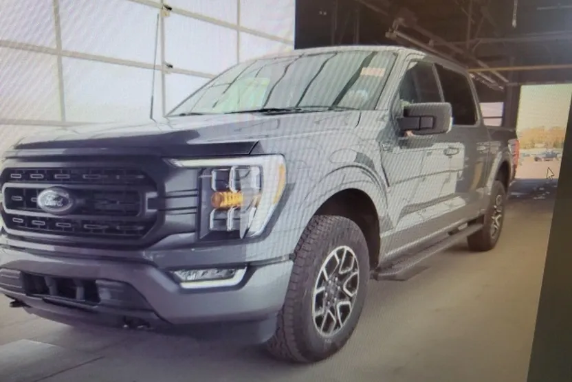 2022 Ford F-150 XLT photo 1