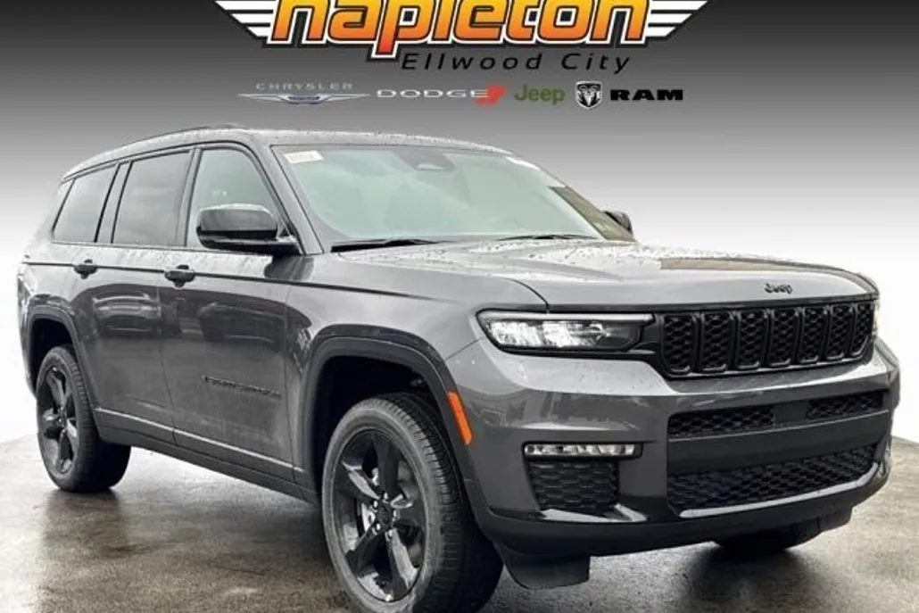 2025 Jeep Grand Cherokee Limited photo 1