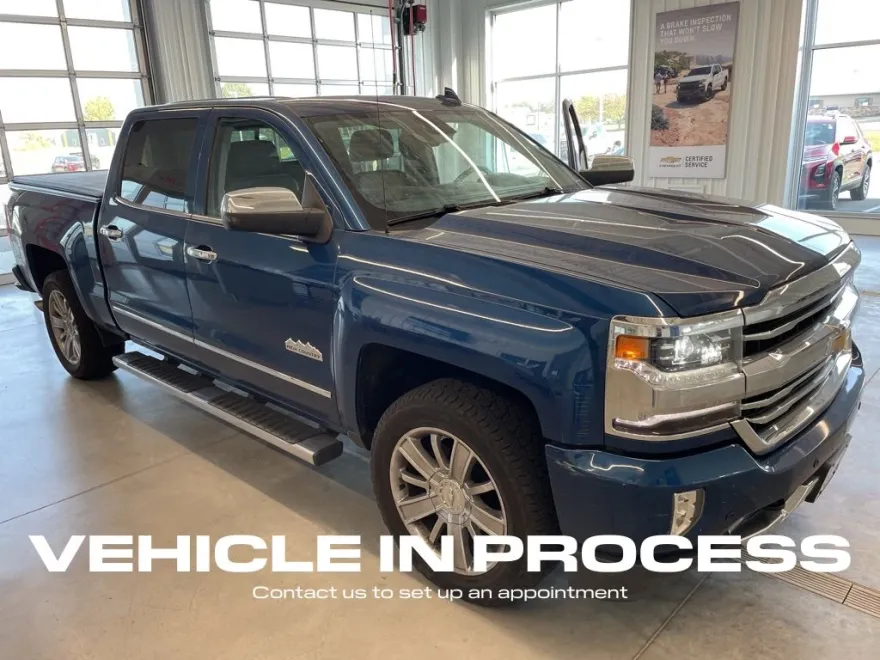2017 Chevrolet Silverado 1500 High Country photo 1