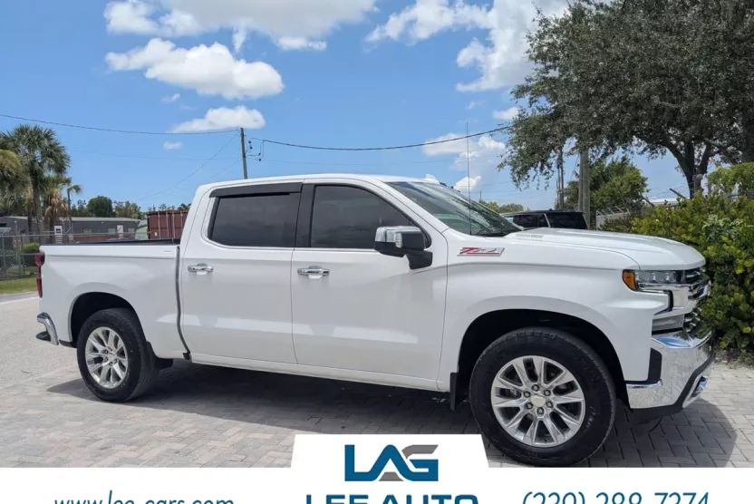 2022 Chevrolet Silverado 1500 LTZ photo 1