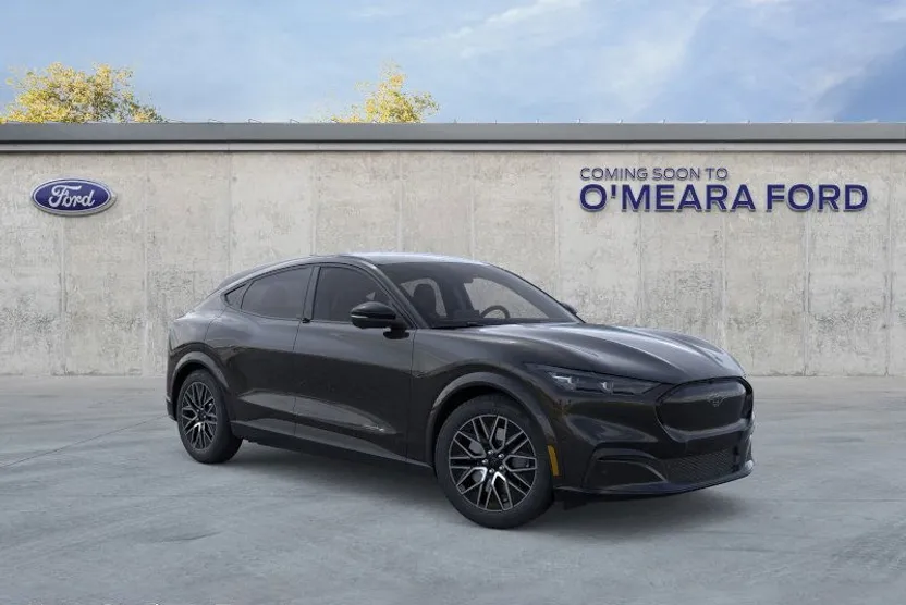 2025 Ford Mustang Mach-E Premium photo 1
