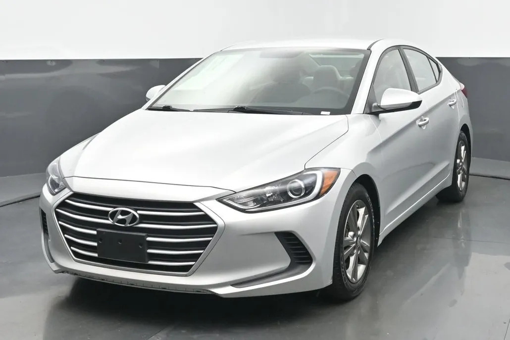 2018 Hyundai Elantra SEL Value Edition Limited photo 1