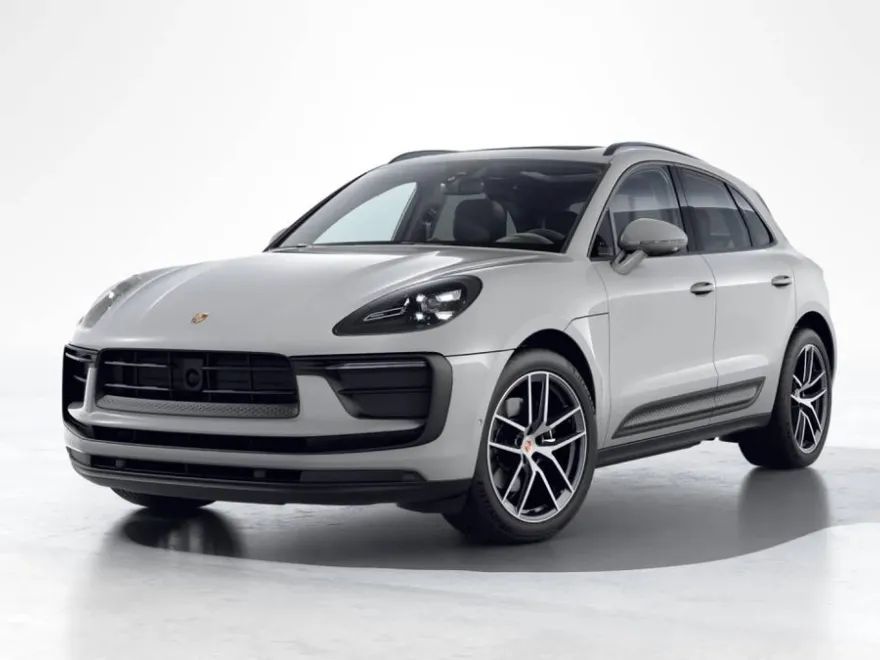 2026 Porsche Macan T photo 1