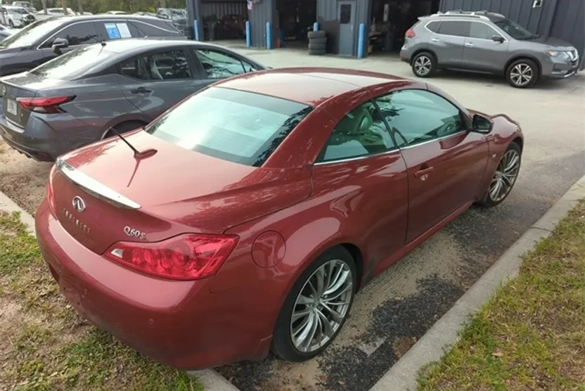 2014 Infiniti Q60 Base photo 1