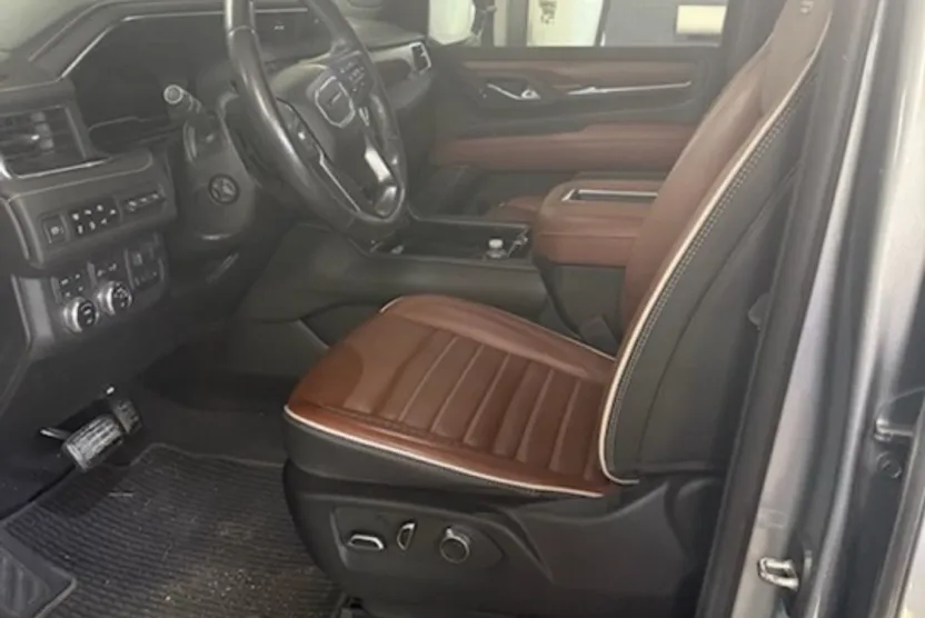 2023 Gmc Yukon Denali Ultimate photo 1