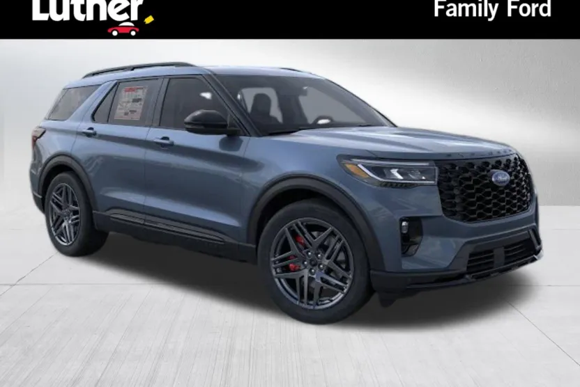 2025 Ford Explorer ST photo 1